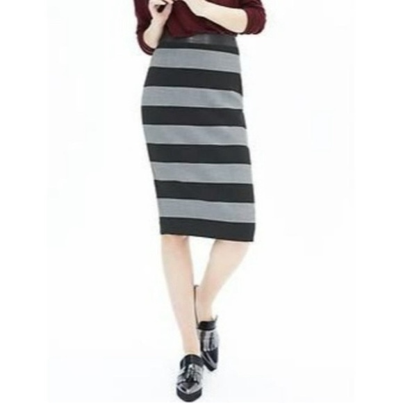 J. Crew Skirt Womens Size 2 Black Grey Striped Jacquard “The Pencil” MIDI Skirt - Picture 1 of 9